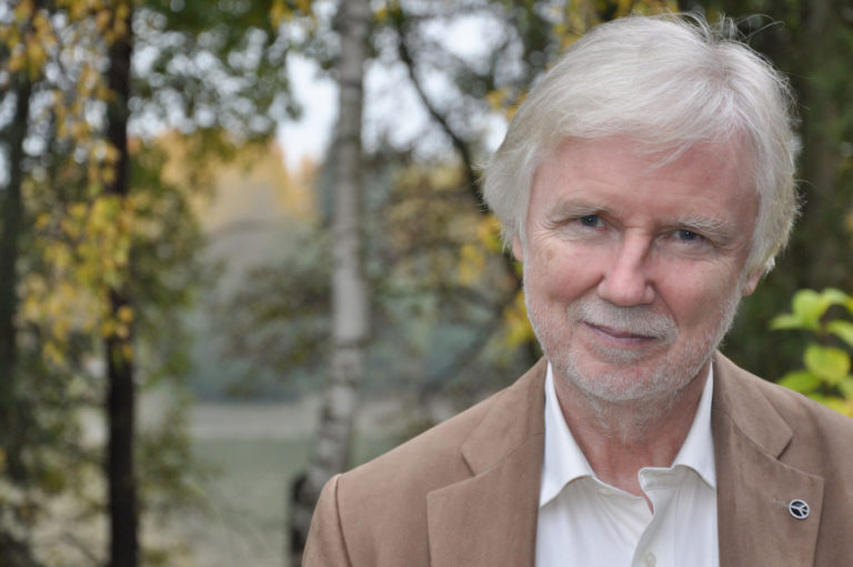 Tuomioja pohtii puolueen uudistamista ja punavihreän yhteistyön syventämistä